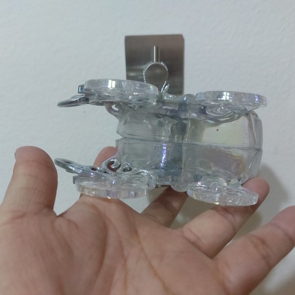 Glittering Carriage Beautiful Festive Holiday Ornaments - Picture 8 of 8